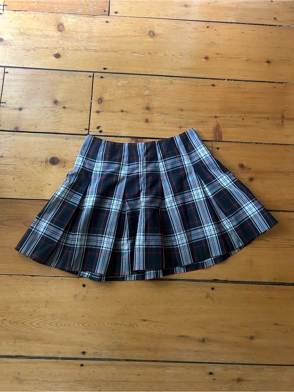 Pleated Plaid Mini Skirt in Navy and Red